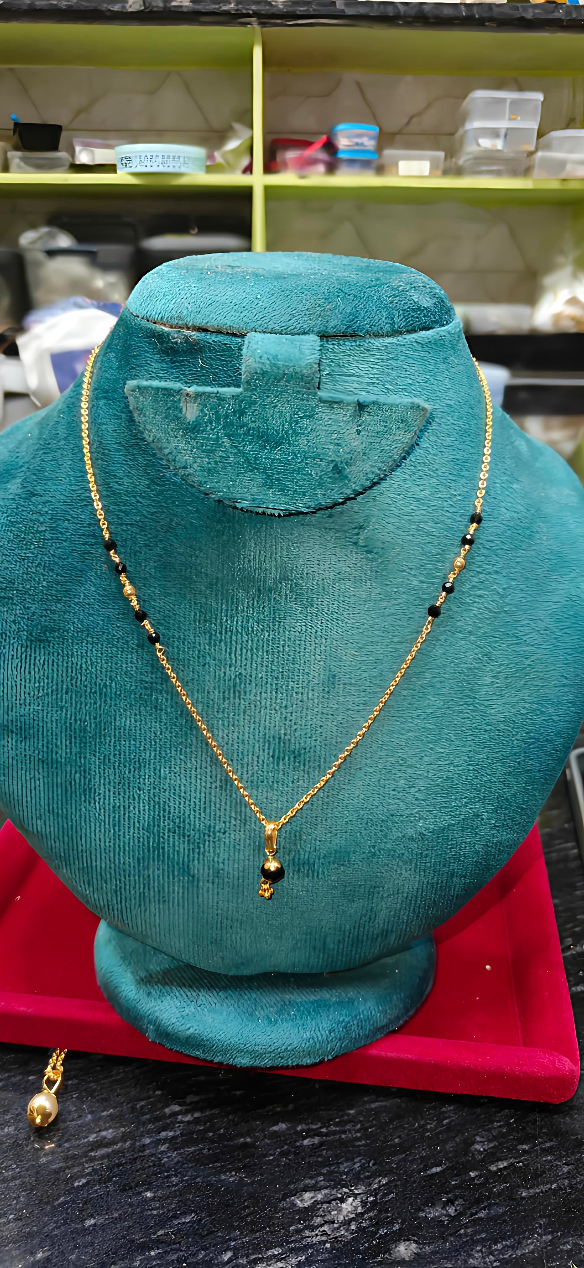 17 inches black beats